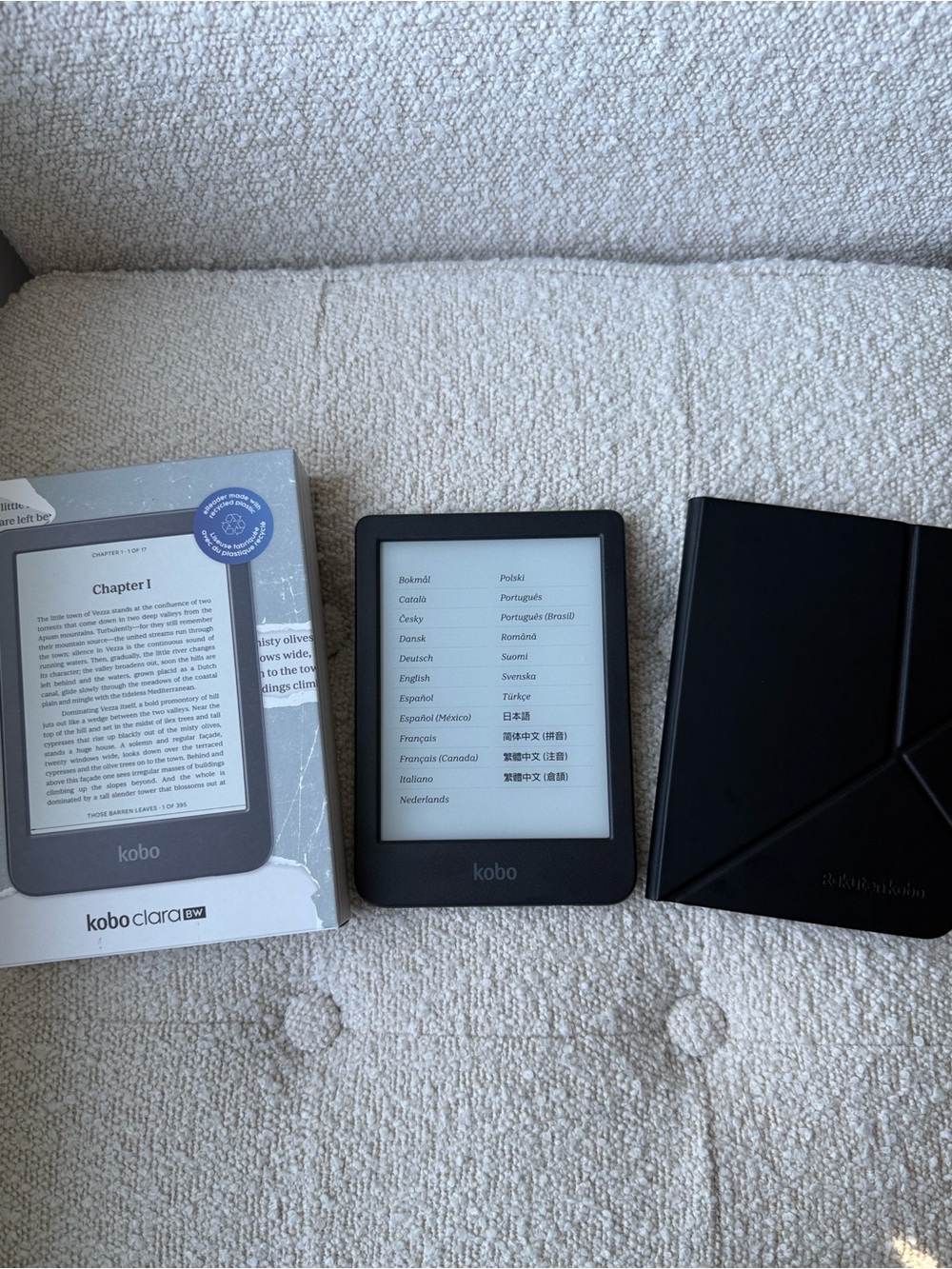 Kobo Clara BW eReader with Case